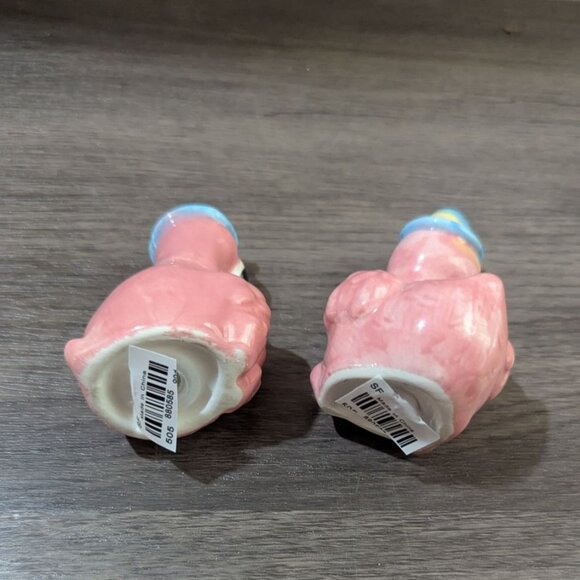 Pink Flamingo Salt & Pepper Shaker Set  Hats Cute Décor Ceramic 3" Tall beach ne - Picture 4 of 6